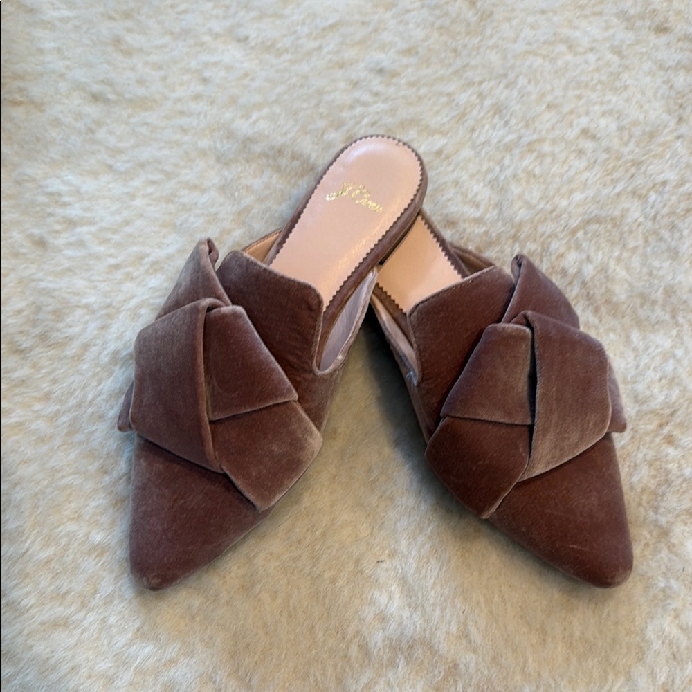 Women's Jcrew blush Velvet Mules size 7